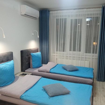 Апартаменты Weekend Inn Uzhhorod Εξωτερικό φωτογραφία